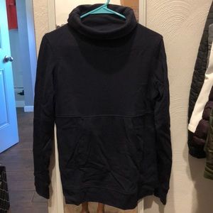 Lululemon Sweatshirt